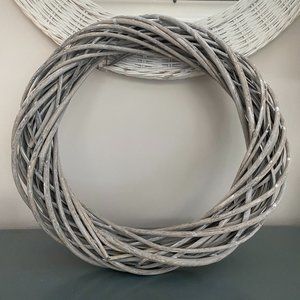 Grey Washed Wicker Wreath 15"
